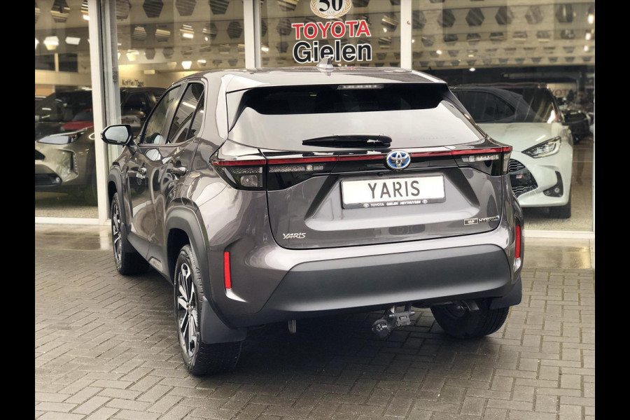 Toyota Yaris Cross 1.5 Hybrid Dynamic | Trekhaak, Apple CarPlay/Android Auto, 17 inch, Keyless, Parkeercamera, LED