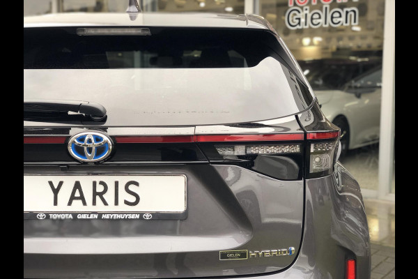 Toyota Yaris Cross 1.5 Hybrid Dynamic | Trekhaak, Apple CarPlay/Android Auto, 17 inch, Keyless, Parkeercamera, LED