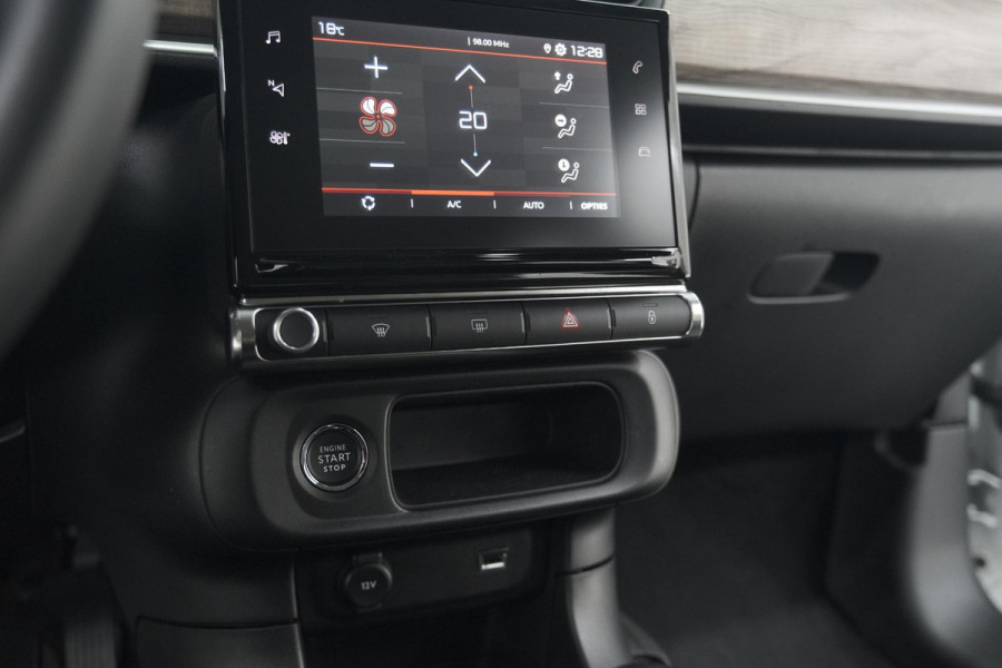 Citroën C3 PureTech 82 Shine | Stoelverwarming | Apple Carplay | Parkeersensoren