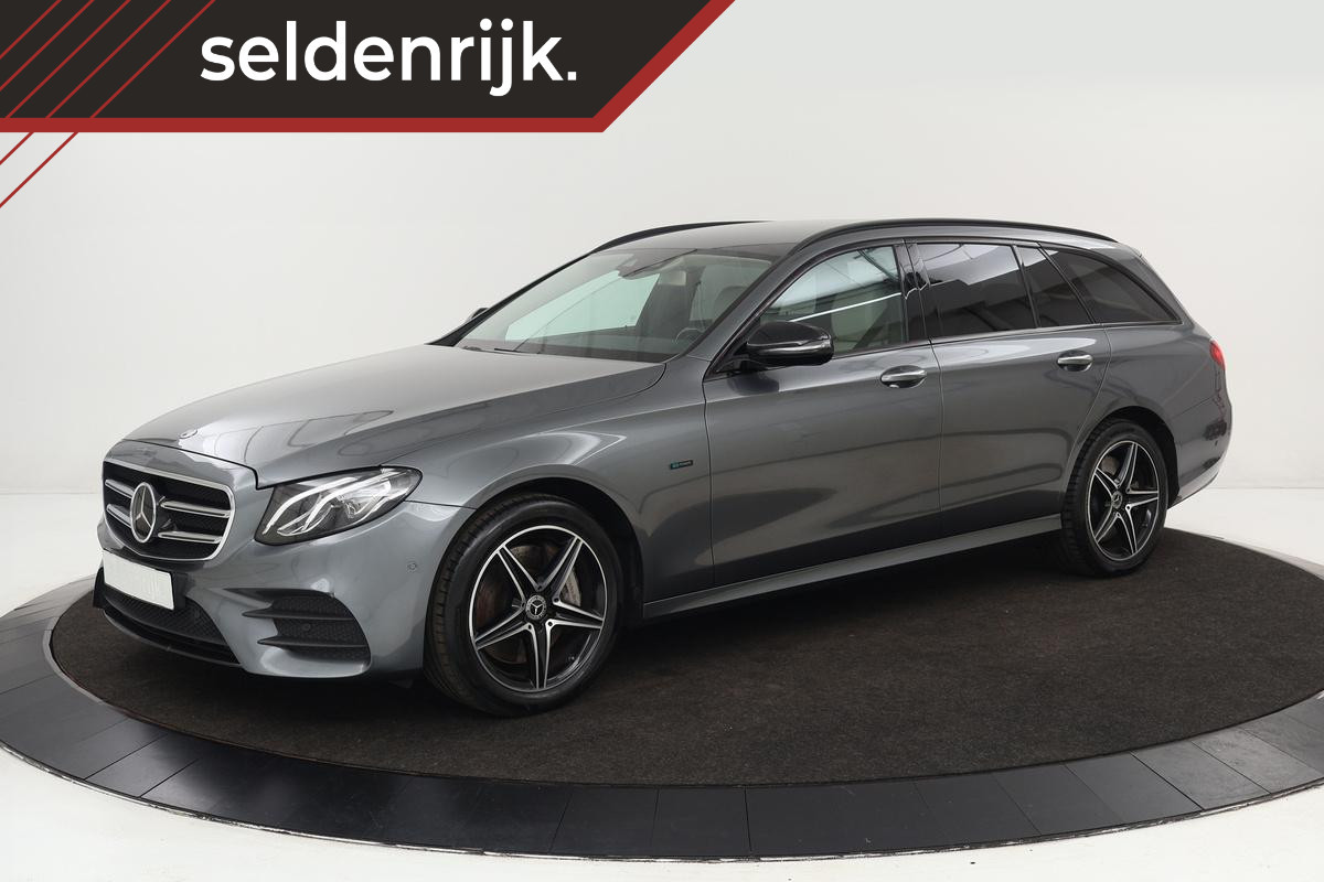 Mercedes-Benz E-Klasse 300de AMG Night | Stoelventilatie | Adaptive cruise | Leder | Widescreen | Camera | Carplay | Sfeerverlichting | Full LED | Park Assist