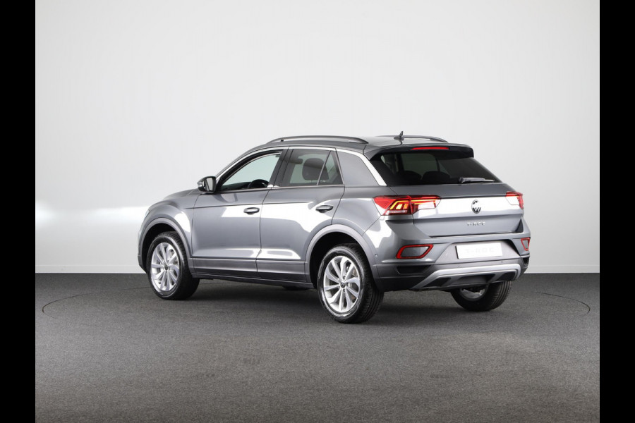 Volkswagen T-Roc Life Edition 1.5 110 kW / 150 pk TSI SUV 7 versn.