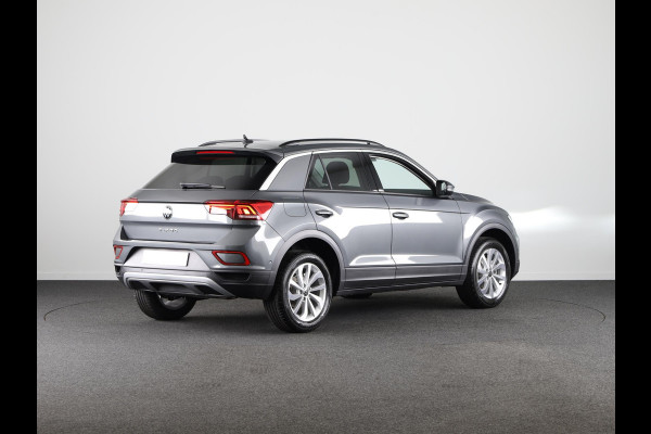 Volkswagen T-Roc Life Edition 1.5 110 kW / 150 pk TSI SUV 7 versn.