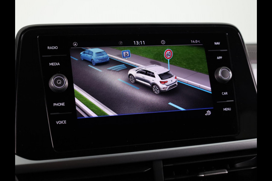 Volkswagen T-Roc Life Edition 1.5 110 kW / 150 pk TSI SUV 7 versn.