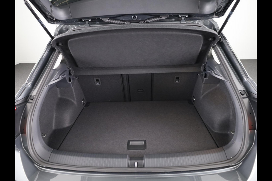 Volkswagen T-Roc Life Edition 1.5 110 kW / 150 pk TSI SUV 7 versn.