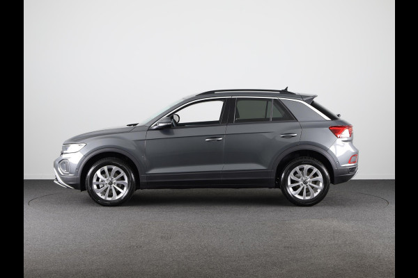 Volkswagen T-Roc Life Edition 1.5 110 kW / 150 pk TSI SUV 7 versn.