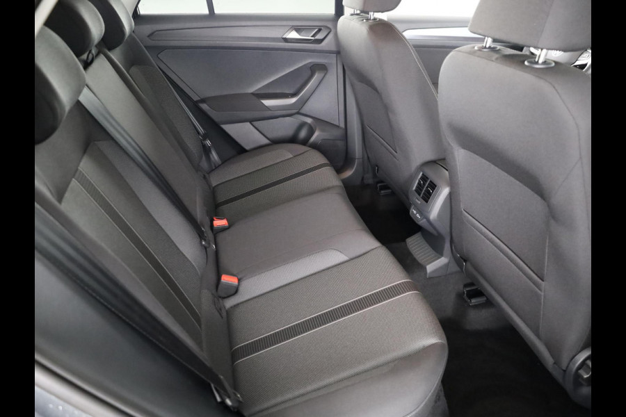 Volkswagen T-Roc Life Edition 1.5 110 kW / 150 pk TSI SUV 7 versn.