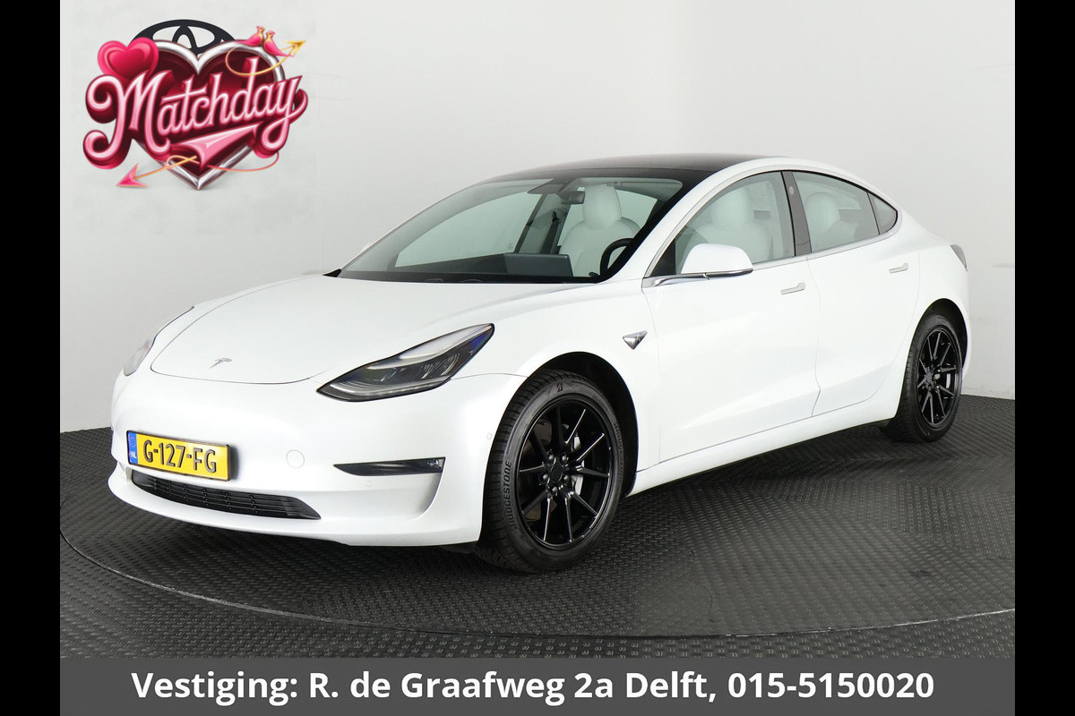 Tesla Model 3 Long Range AWD 75 kWh | 450 km actieradius! | Navigatie | Panoramadak | Lederen bekleding |