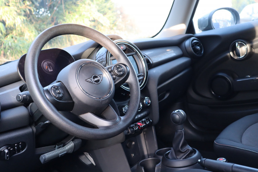 MINI Mini 1.5 Cooper | Carplay | Achteruitrijcamera | DAB |