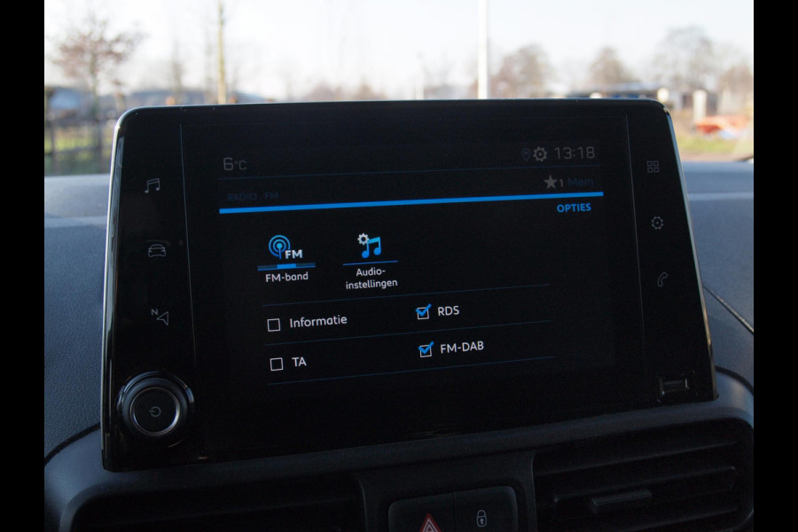 Peugeot Partner 1.5 BlueHDI Premium | Automaat | Apple Carplay | Cruise Control | DAB |