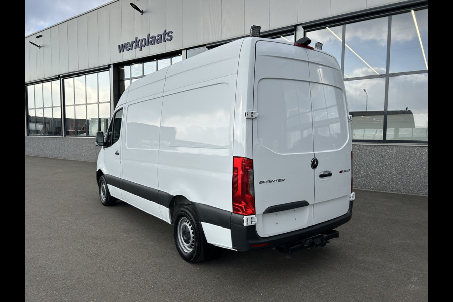 Mercedes-Benz Sprinter 316 CDI L2 H2 Omvormer 230V / MBUX / Camera / Navigatie / Trekhaak / Cruise control / Airco / 270 Graden achterdeuren