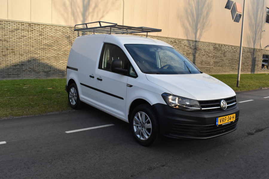 Volkswagen Caddy 1.6 TDI L1H1 Highline Trekhaak nieuwe velgen/banden.