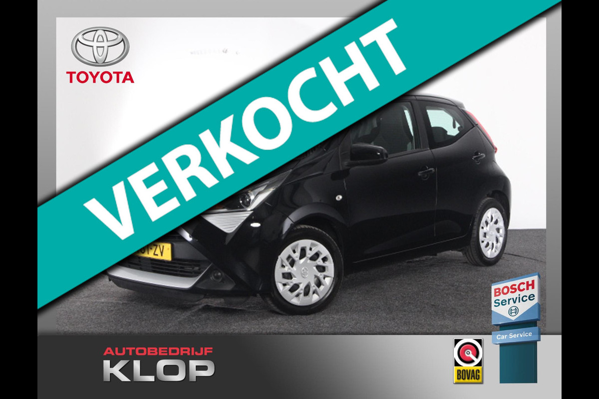 Toyota Aygo 1.0 VVT-i x-play | achtruitrijcamera | org. NL-auto