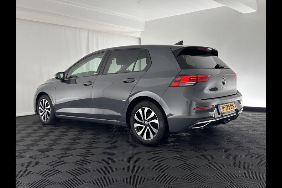 Volkswagen Golf 1.5 TSI Style-Pack *DIGI-COCKPIT | FULL-LED | COMFORT-SEATS | DAB+ | MICROFIBRE | KEYLESS | NAVI-FULLMAP | AMBIENT-LIGHT | ECC | TOWBAR | PDC | HEATED-SEATS | ADAPTIVE-CRUISE | CARPLAY | LANE-ASSIST | 16''ALU *