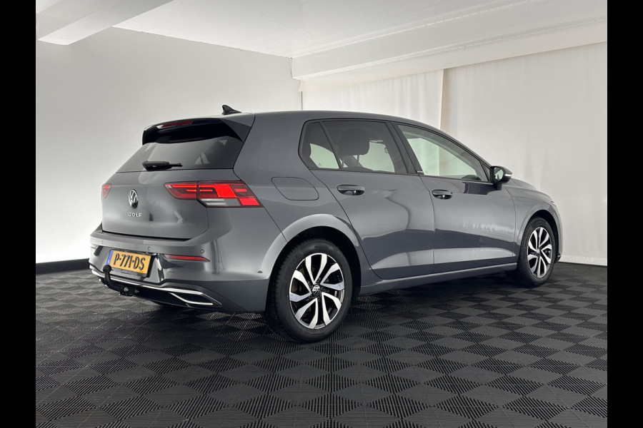 Volkswagen Golf 1.5 TSI Style-Pack *DIGI-COCKPIT | FULL-LED | COMFORT-SEATS | DAB+ | MICROFIBRE | KEYLESS | NAVI-FULLMAP | AMBIENT-LIGHT | ECC | TOWBAR | PDC | HEATED-SEATS | ADAPTIVE-CRUISE | CARPLAY | LANE-ASSIST | 16''ALU *