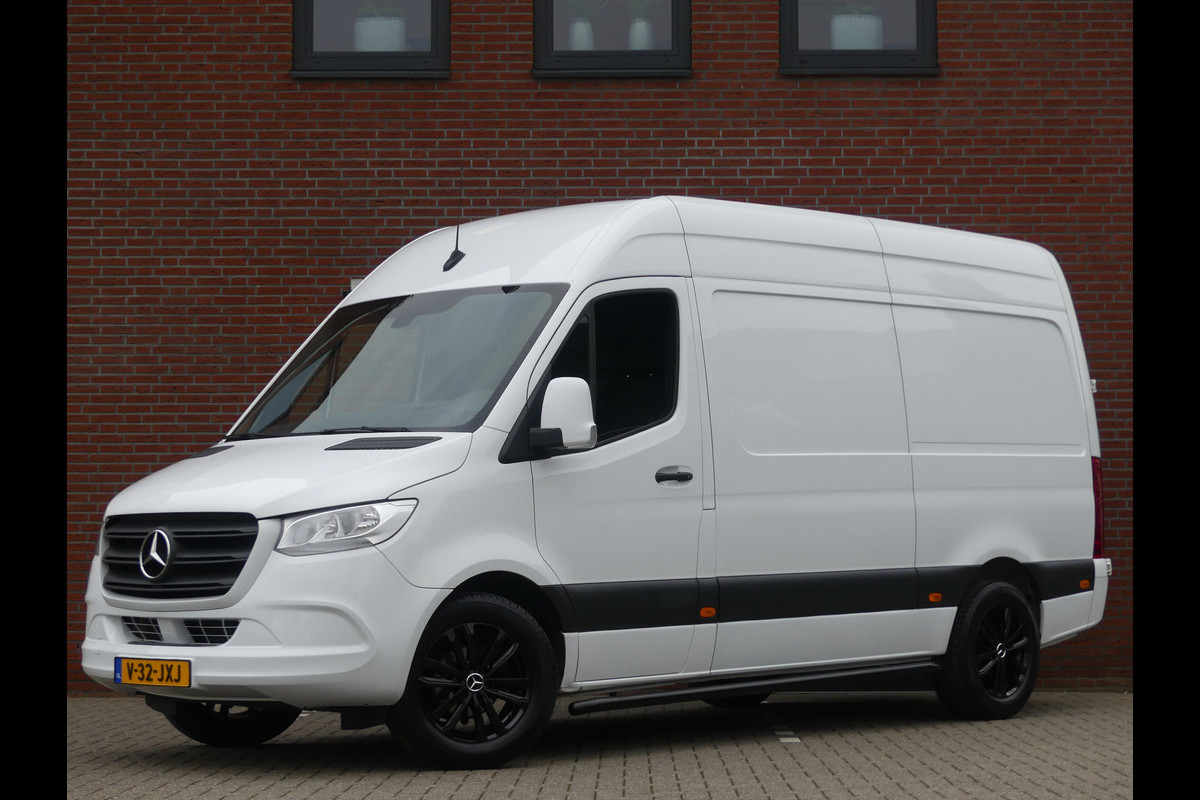 Mercedes-Benz Sprinter 317 CDI L2H2 Airco/Cruise control/Camera