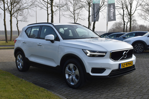 Volvo XC40 T3 156PK | Parkeersensoren voor en achter | Led verlichting | Trekhaak