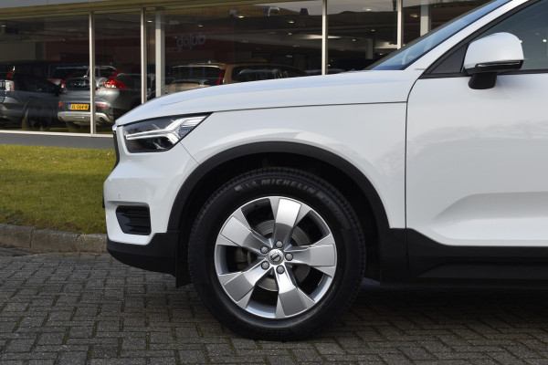 Volvo XC40 T3 156PK | Parkeersensoren voor en achter | Led verlichting | Trekhaak