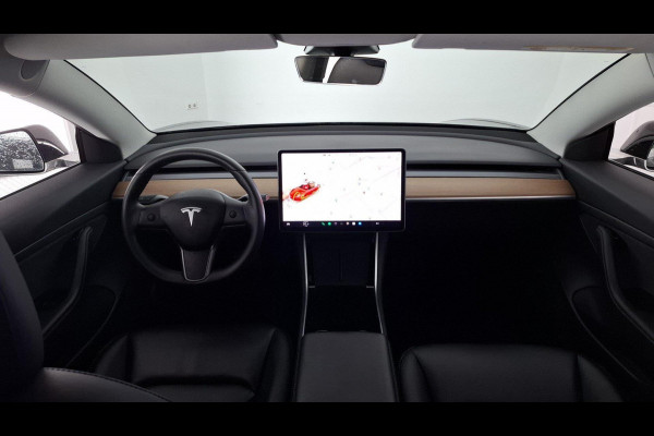 Tesla Model 3 STD RANGE-PLUS 239 PK ACCUTEST 89%! WLTP 358 KM ! LEDER INTERIEUR PANODAK. LMV .BIJNA 2020.TOT 2 JAAR GARANTIE *