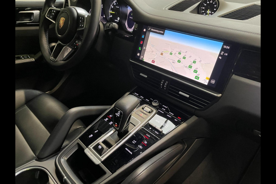 Porsche Cayenne 3.0 E-Hybrid SPORT CHRONO ACC PANODAK BTW CARPLAY LUCHTVERING PDLS PORSCHE-APPROVED 22-02-2026 VOL VOL