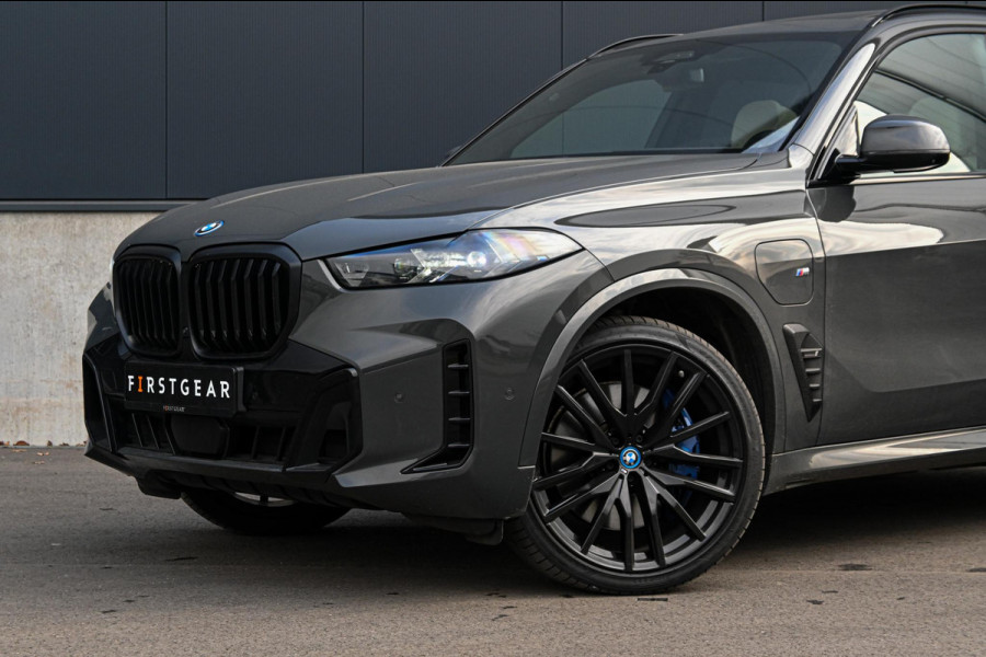 BMW X5 xDrive50e *M-Sport Pro / Soft-Close / Panorama Sky Lounge / Harman Kardon / Luchtvering / Memory / HUD*