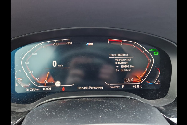 BMW 5 Serie Touring 520i M-Sport High Executive HUD Dak Leer Trekhaak Edition M-pakket