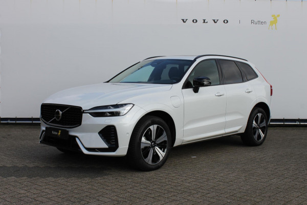 Volvo XC60 T6 Plug-in hybrid 350PK Automaat AWD Plus Dark Panoramisch schuif-kanteldak / Google infotainment / Lederen bekleding / 360graden camera / Apple Carplay