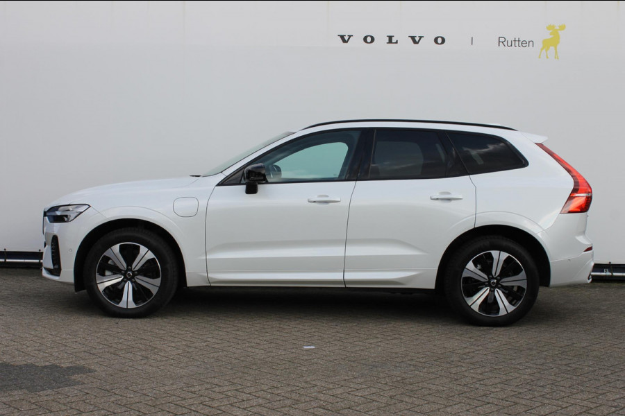 Volvo XC60 T6 Plug-in hybrid 350PK Automaat AWD Plus Dark Panoramisch schuif-kanteldak / Google infotainment / Lederen bekleding / 360graden camera / Apple Carplay