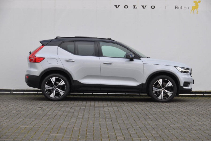 Volvo XC40 T4 211PK Automaat Recharge R-Design / Adaptieve cruise control / Parkeersensoren met 360 camera / Panoramadak / Apple carplay / Stoel - en stuurwielverwarming / Elektrische achterklep / Elektrische stoelen met geheugen