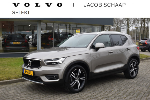 Volvo XC40 T3 163PK Momentum | 19 inch velgen | Getint glas achter | Trekhaak