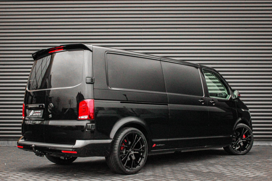 Volkswagen Transporter 2.0 TDI L2H1 150PK FULL BLACK / JB- EDITION / LEDEREN BEKLEDING / VERLAGINGSVEREN / APPLE CARPLAY / SPOILER