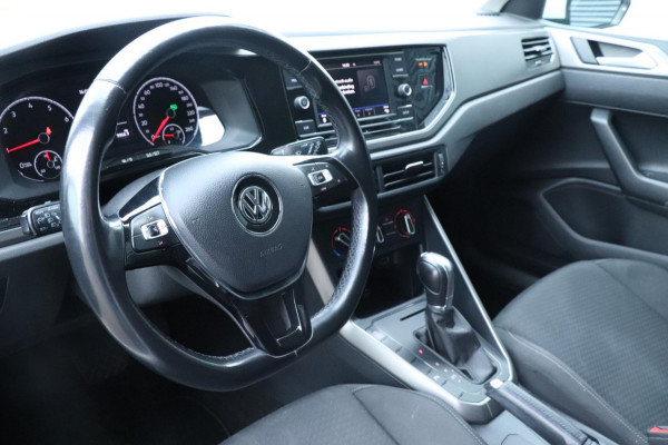 Volkswagen Polo 1.0 TSI Highline | DSG | PDC | Dealer onderhouden | Nette auto!