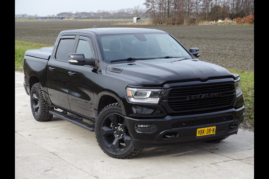 Dodge Ram 1500 Bighorn 5.7 V8 4x4 Crew Cab