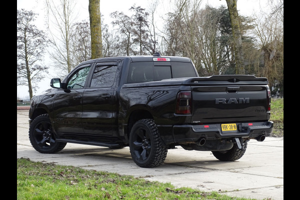 Dodge Ram 1500 Bighorn 5.7 V8 4x4 Crew Cab