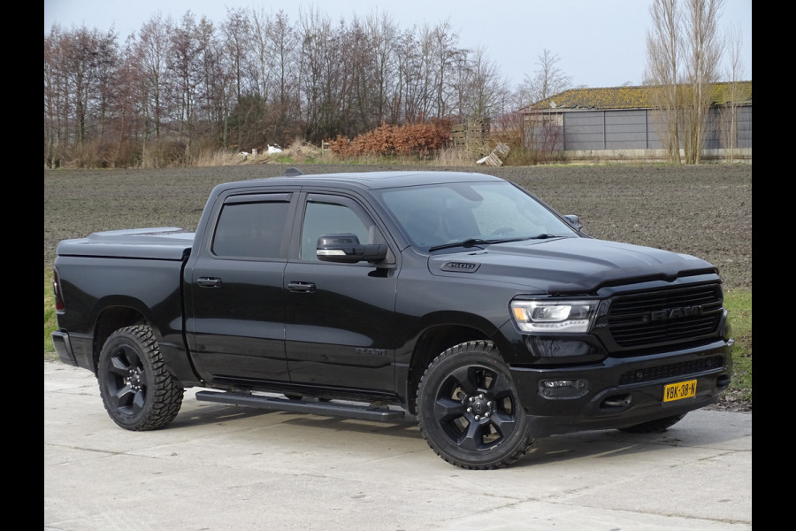 Dodge Ram 1500 Bighorn 5.7 V8 4x4 Crew Cab