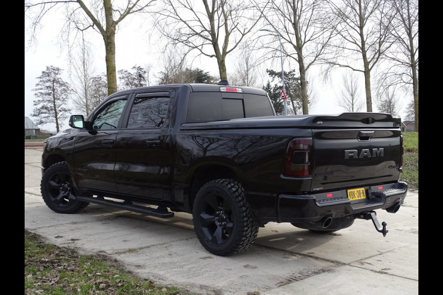 Dodge Ram 1500 Bighorn 5.7 V8 4x4 Crew Cab