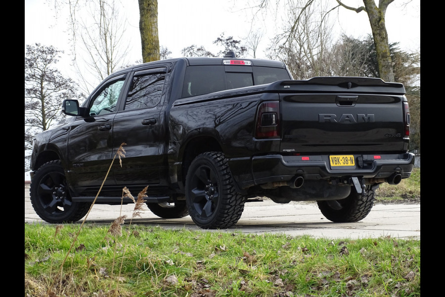 Dodge Ram 1500 Bighorn 5.7 V8 4x4 Crew Cab