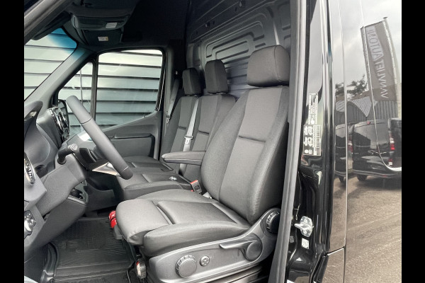 Mercedes-Benz Sprinter 319 CDI AUTOM.L2H2 RWD 190 PK 3.5 T CAMERA / NAVI