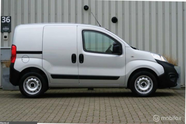 Fiat Fiorino 1.3 MJ EURO 6 Navigatie Airco 1e EIG Grijs metl