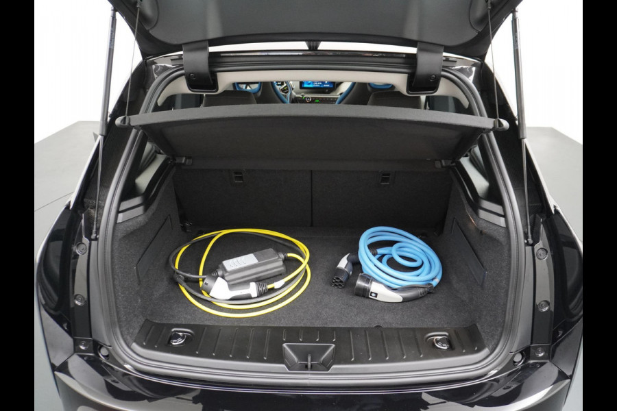 BMW i3 Executive Edition 120Ah 42 kWh UNIEKE KM STAND |  NAVI | RIJKLAARPRIJS INCL. 12 MND. BOVAGGARANTIE