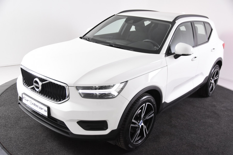 Volvo XC40 1.5 T2 Momentum *Navigatie*Standkachel*DAB*