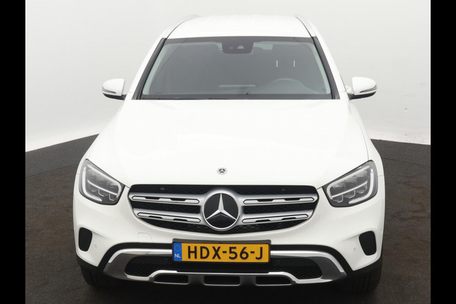 Mercedes-Benz GLC 300e 4MATIC Business Solution 19”LMV CAMERA NAVI