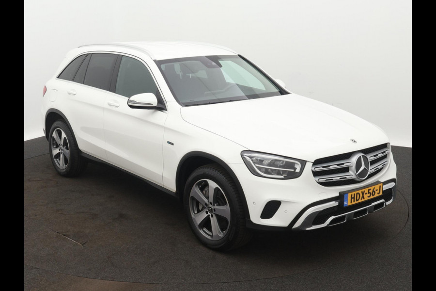 Mercedes-Benz GLC 300e 4MATIC Business Solution 19”LMV CAMERA NAVI