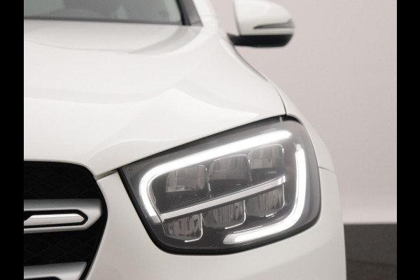 Mercedes-Benz GLC 300e 4MATIC Business Solution 19”LMV CAMERA NAVI