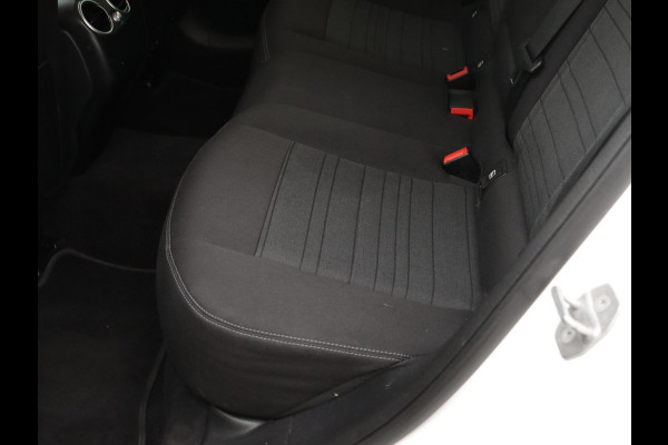 Mercedes-Benz GLC 300e 4MATIC Business Solution 19”LMV CAMERA NAVI