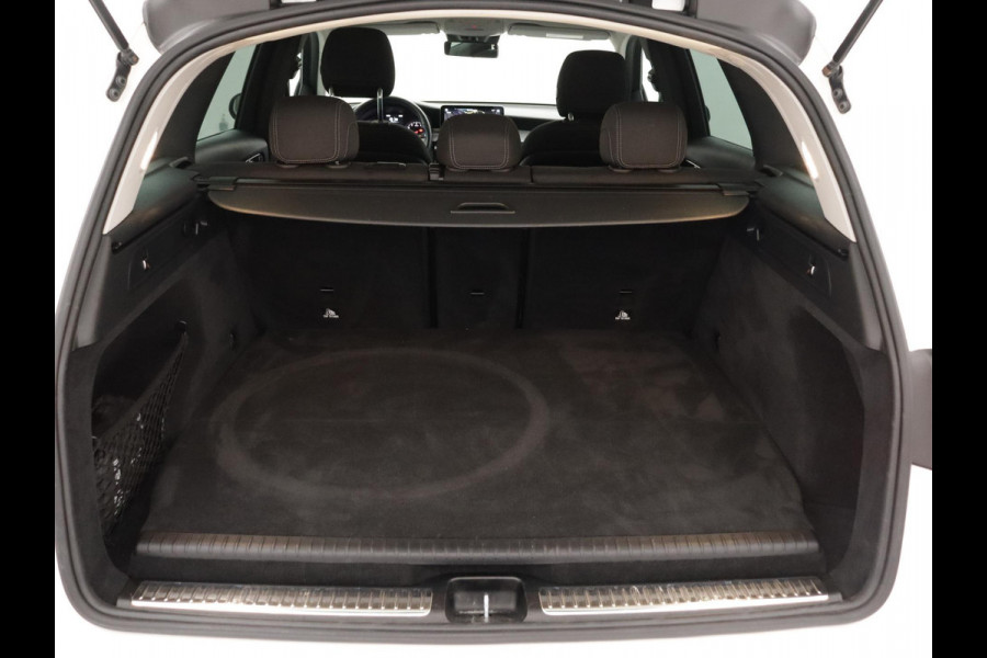Mercedes-Benz GLC 300e 4MATIC Business Solution 19”LMV CAMERA NAVI