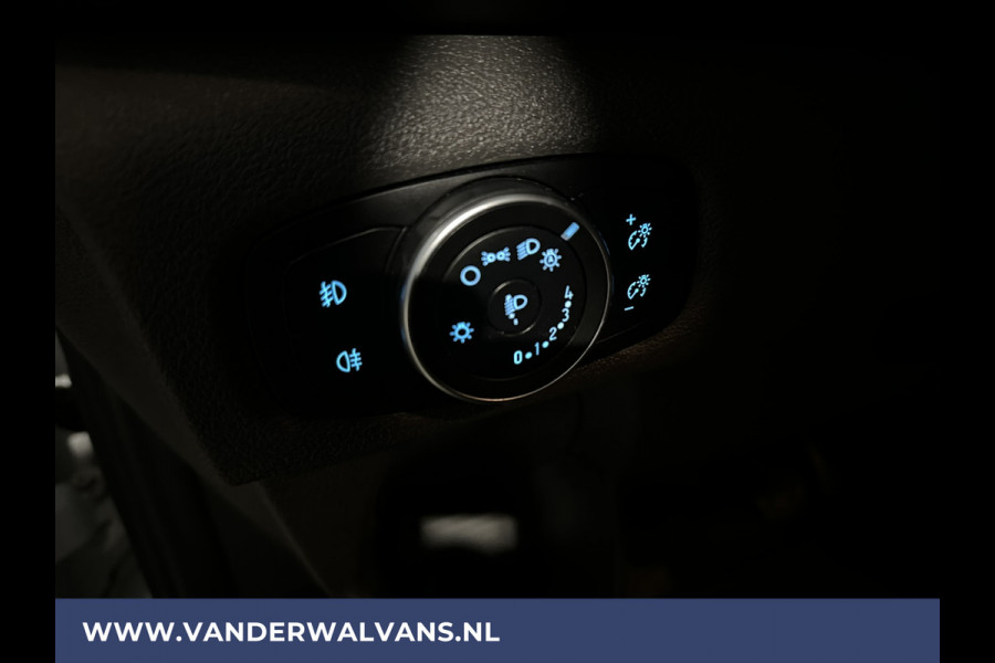 Ford Transit Custom 2.0 TDCI L2H1 Euro6 Airco | Camera | Navigatie | LED | Apple Carplay | Cruisecontrol Parkeersensoren, Verwarmde voorruit, Stoelverwarming, Bijrijdersbank, 2800kg trekvermogen