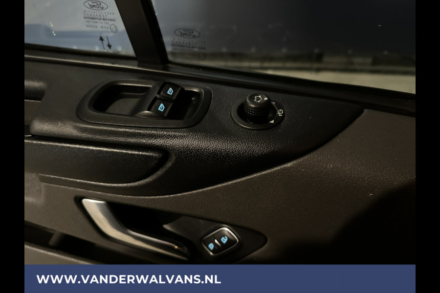 Ford Transit Custom 2.0 TDCI L2H1 Euro6 Airco | Camera | Navigatie | LED | Apple Carplay | Cruisecontrol Parkeersensoren, Verwarmde voorruit, Stoelverwarming, Bijrijdersbank, 2800kg trekvermogen