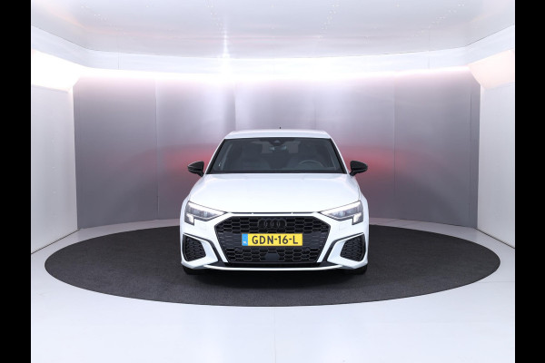 Audi A3 Sportback 35 TFSI S edition 150 pk S-tronic | Private lease vanaf € 599,- pm | Verlengde garantie | Navigatie | Parkeersensoren achter| Adaptieve cruise control | Full-LED koplampen |