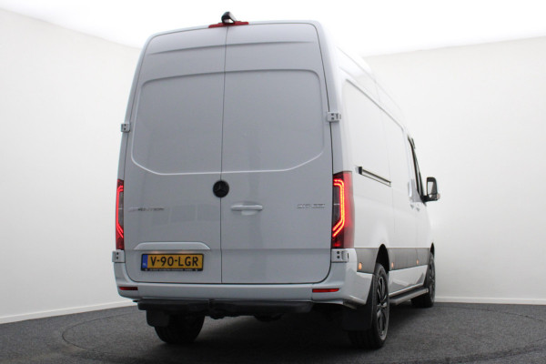 Mercedes-Benz Sprinter 317 CDI Aut. L2H2 Airco, Standkachel, LED, Apple Carplay, Cruise, Camera, DAB, Trekhaak, 18''