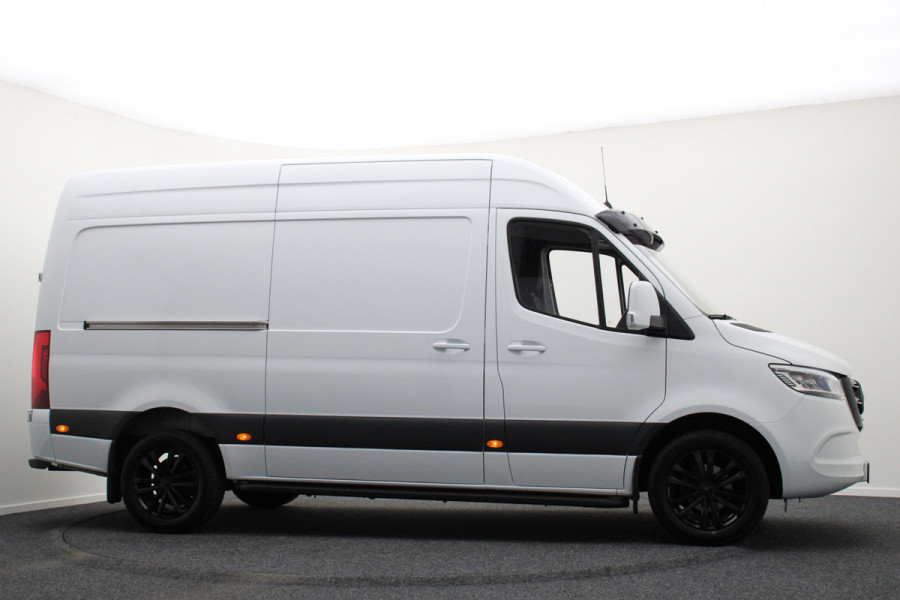 Mercedes-Benz Sprinter 317 CDI Aut. L2H2 Airco, Standkachel, LED, Apple Carplay, Cruise, Camera, DAB, Trekhaak, 18''